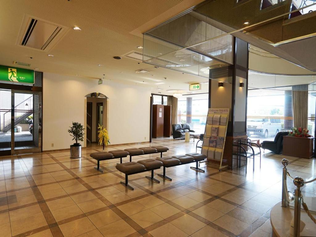 Neyagawa Trend Hotel Ōsaka Extérieur photo